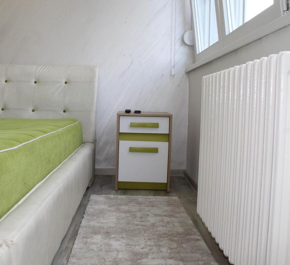 Exclusive Apartment Белград Екстериор снимка